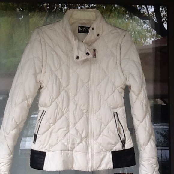 Mark New York Andrew Mark Jackets & Blazers - Mark New York 2 in one jacket and vest check pict.