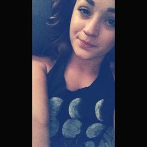 Meet your Posher, Hanna