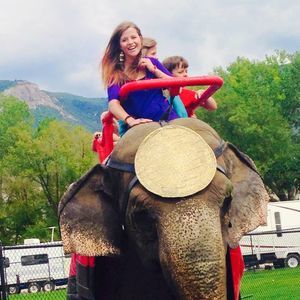 Meet your Posher, Annie