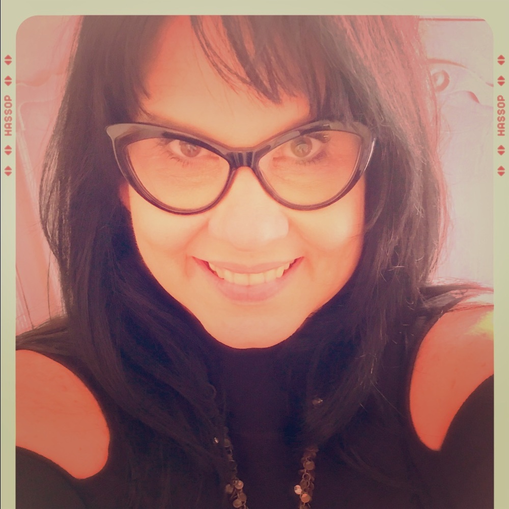 Meet your Posher, Kimberly