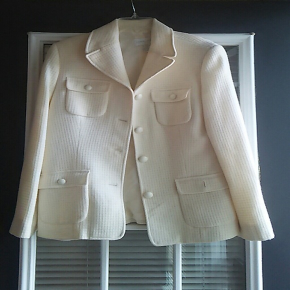 Cute Cream blazer