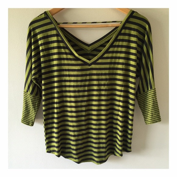 AJ Andrea Jovine Striped Wide Neck Tee - Picture 2 of 3