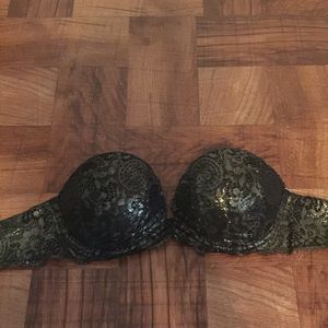 VS strapless bra
