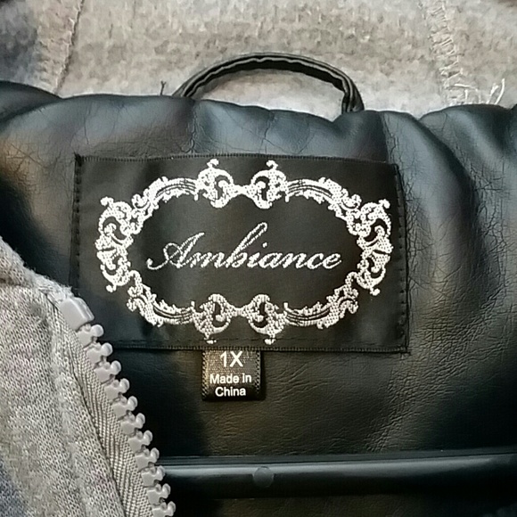 Flaah Sale! Black Jacket w/ Hood - Picture 3 of 4