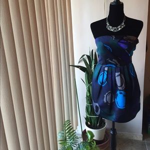 🎉 Patterned Strapless Cocktail Dress