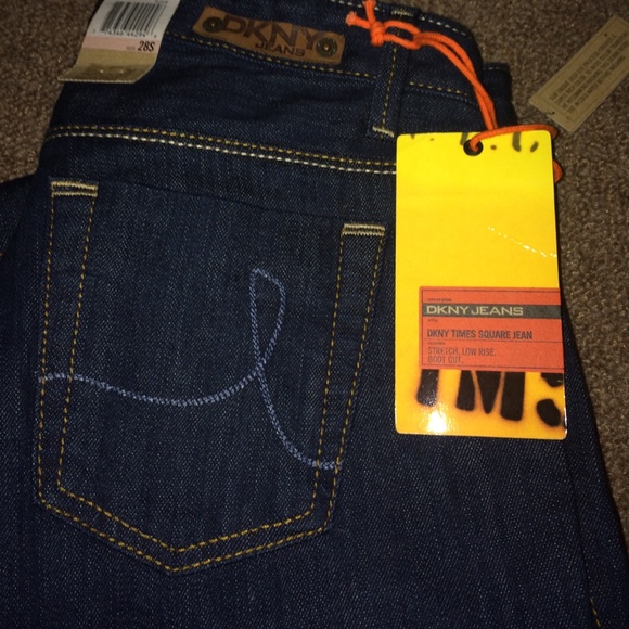 DKNY jeans brand new size 28