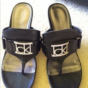 Calvin Klein slip on's