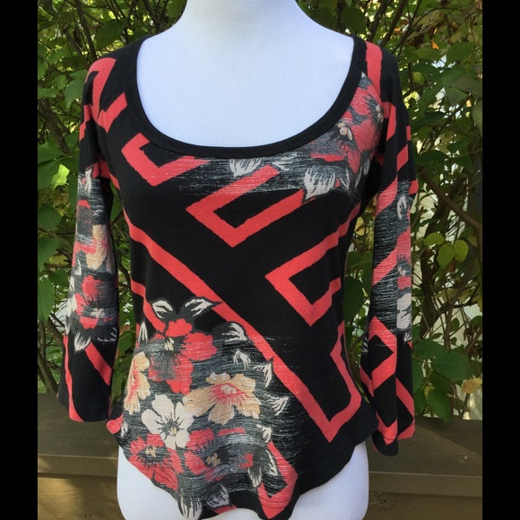 Custo Barcelona Tops - Custo  Barcelona Beautiful Top !