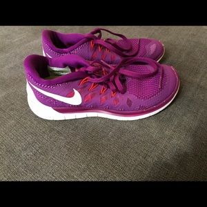 Nike Free Runs