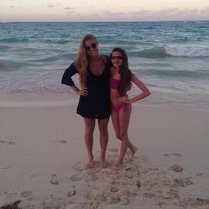 Meet your Posher, Carson