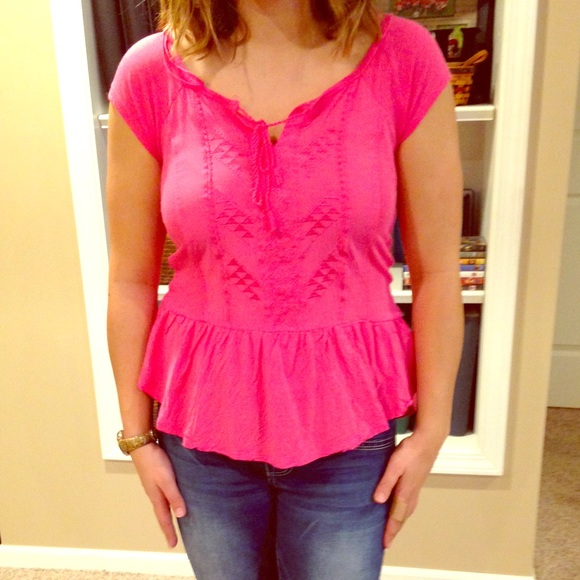 Aeropostale pink top