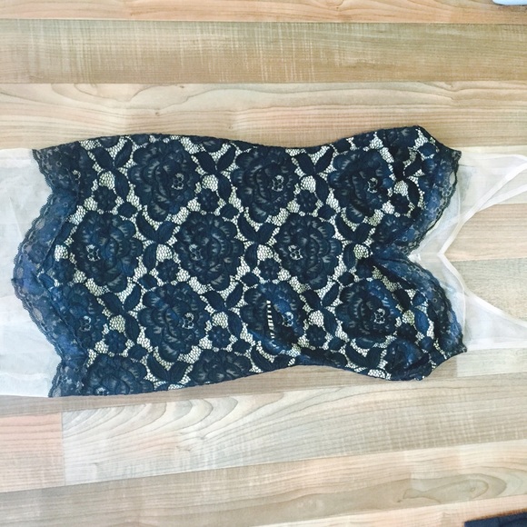 Foreign Exchange Dress Lace NWT - Picture 2 of 3