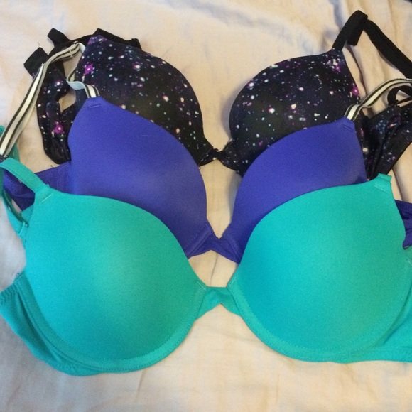 Victoria secrets bras