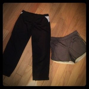 Nike crops and jersey workout shorts sz small