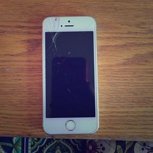 CRACKED IPHONE 5S (silver)--VERIZON