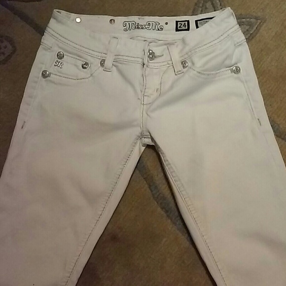 Miss Me Pants - Miss Me stretch jeggins white  size 24