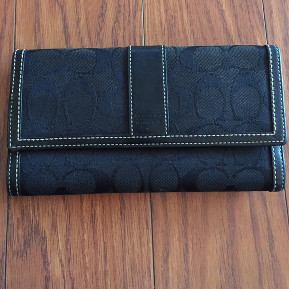 Coach Black C Classic Trifold Wallet