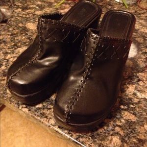 💙Black Clogs by BONGO!