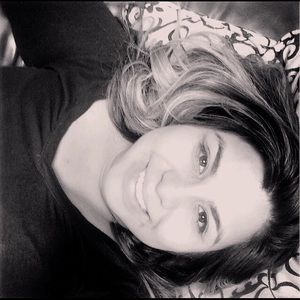 Meet your Posher, Mariela