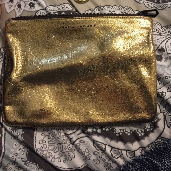 Gold clutch