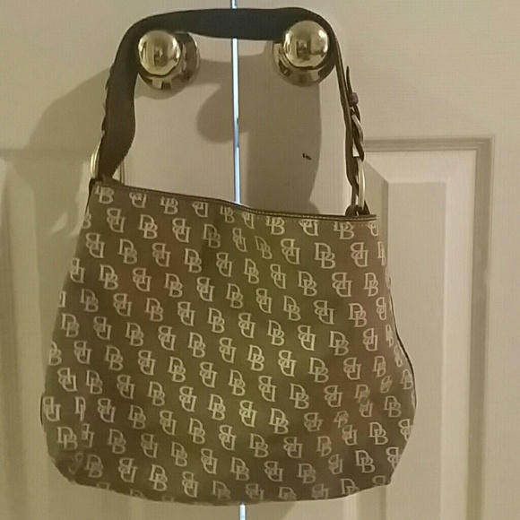 DB shoulder bag.