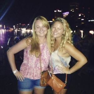 Meet your Posher, Laura