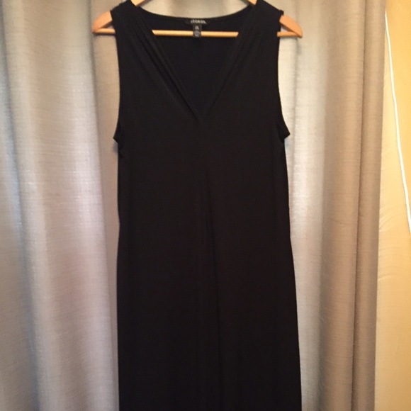 Black Dress (sleeveless)