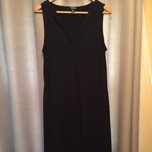 Black Dress (sleeveless)