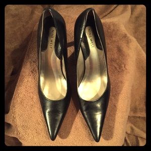 Nine West Black Pumps (8)