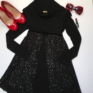 🥂🥂 New Years $10 clearance sale
 Black sequin cowl neck tunic