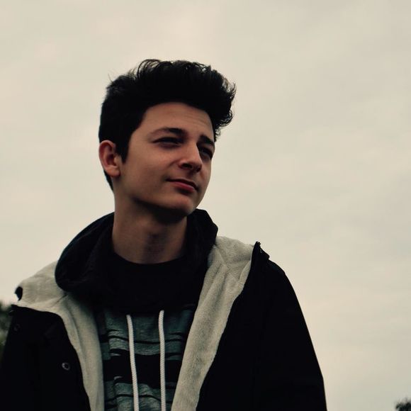 Meet your Posher, Noah - Picture 1 of 1