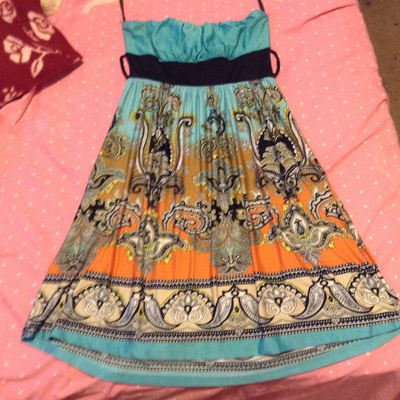 Short dress