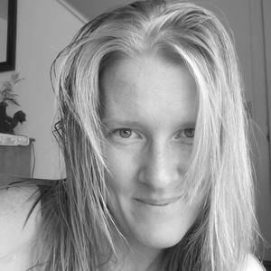 Meet your Posher, Stacy