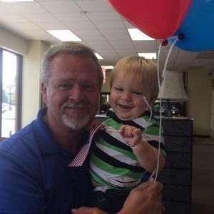 Meet your Posher, Troy