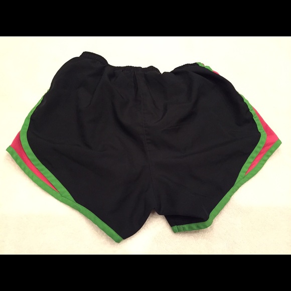 Nike Dri-Fir Running Shorts - Picture 2 of 3