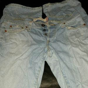 Levis 513 boot cut