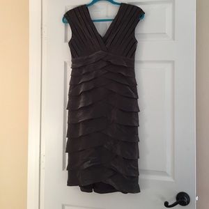 Adrianna Papell Shimmery Gray Brown Size 4 Dress