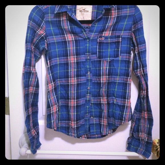 Hollister Long sleeve flannel pattern button down