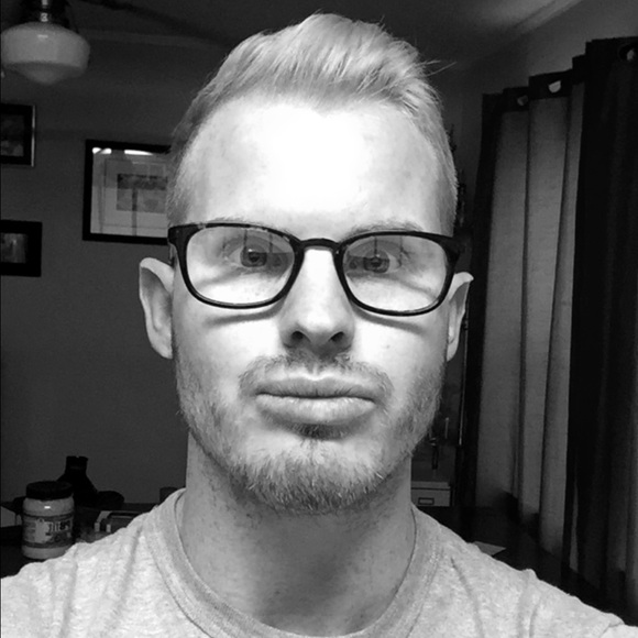 Meet your Posher, Joshua - Picture 1 of 1