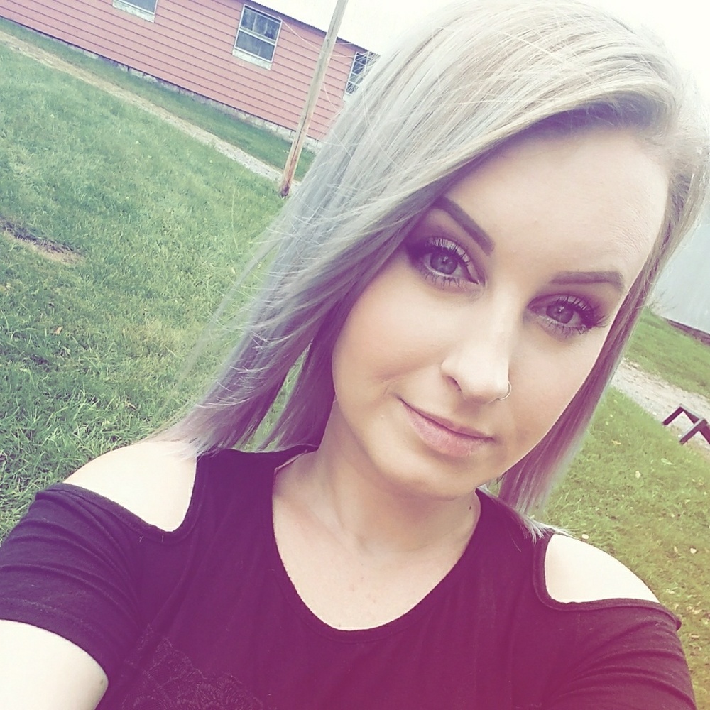 Meet your Posher, Kassi