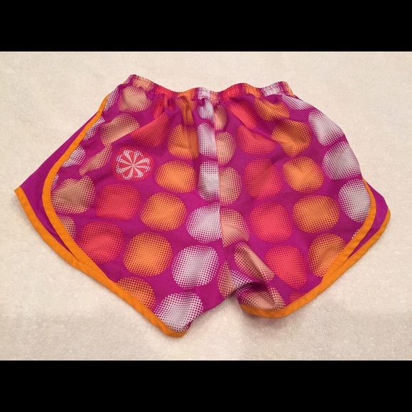 Nike Dri-Fit running shorts - Picture 2 of 3