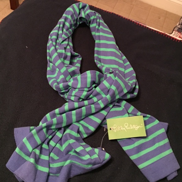 Lily Pulitzer NWT scarf