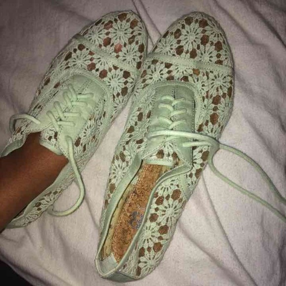Mint Gianni Bini Flats