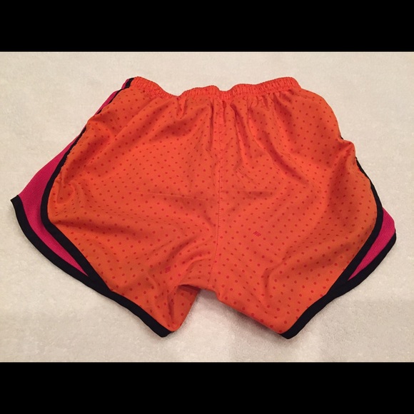 Nike Dri-Fit running shorts - Picture 2 of 3