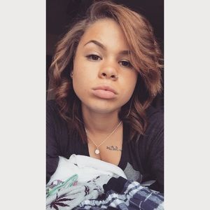 Meet your Posher, Brittany