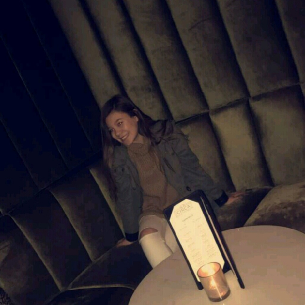 Meet your Posher, Charisma