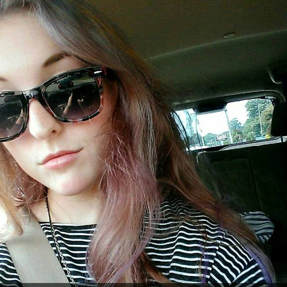 Meet your Posher, Maddy