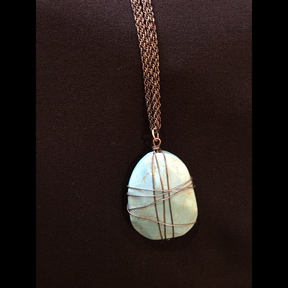 2 long necklaces - Picture 2 of 4