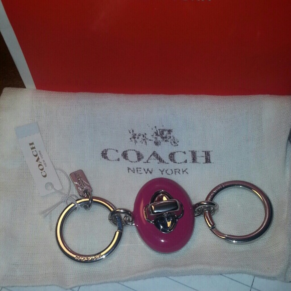 Coach valet  key chain