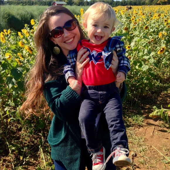 Meet your Posher, Jaime - Picture 3 of 4